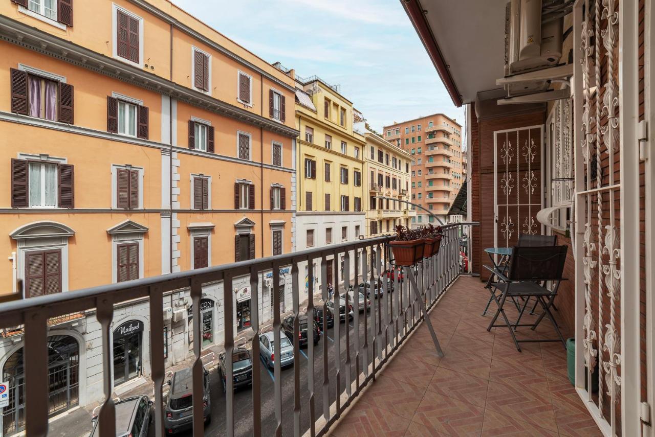 Piazza Re Di Roma Comfy Apartment Exterior photo
