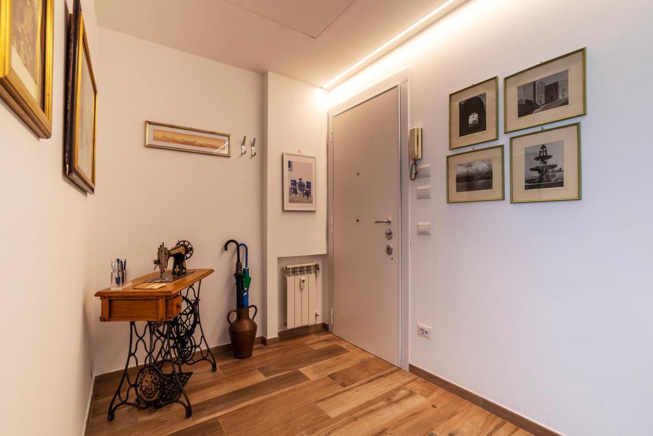 Piazza Re Di Roma Comfy Apartment Exterior photo